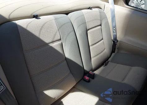 2002 Ford Mustang z USA, uszkodzony, nr VIN 1FAFP40452F231109